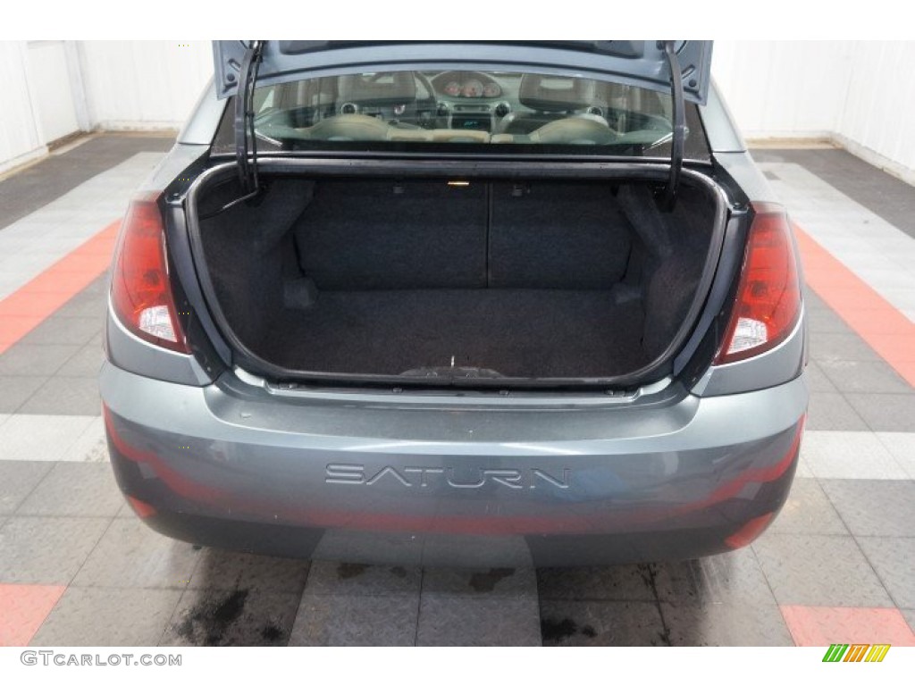 2005 ION 3 Sedan - Storm Gray / Gray photo #18
