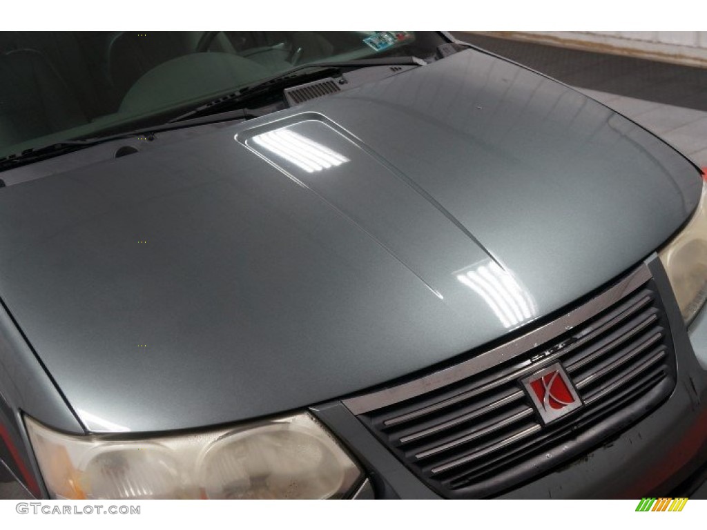 2005 ION 3 Sedan - Storm Gray / Gray photo #35