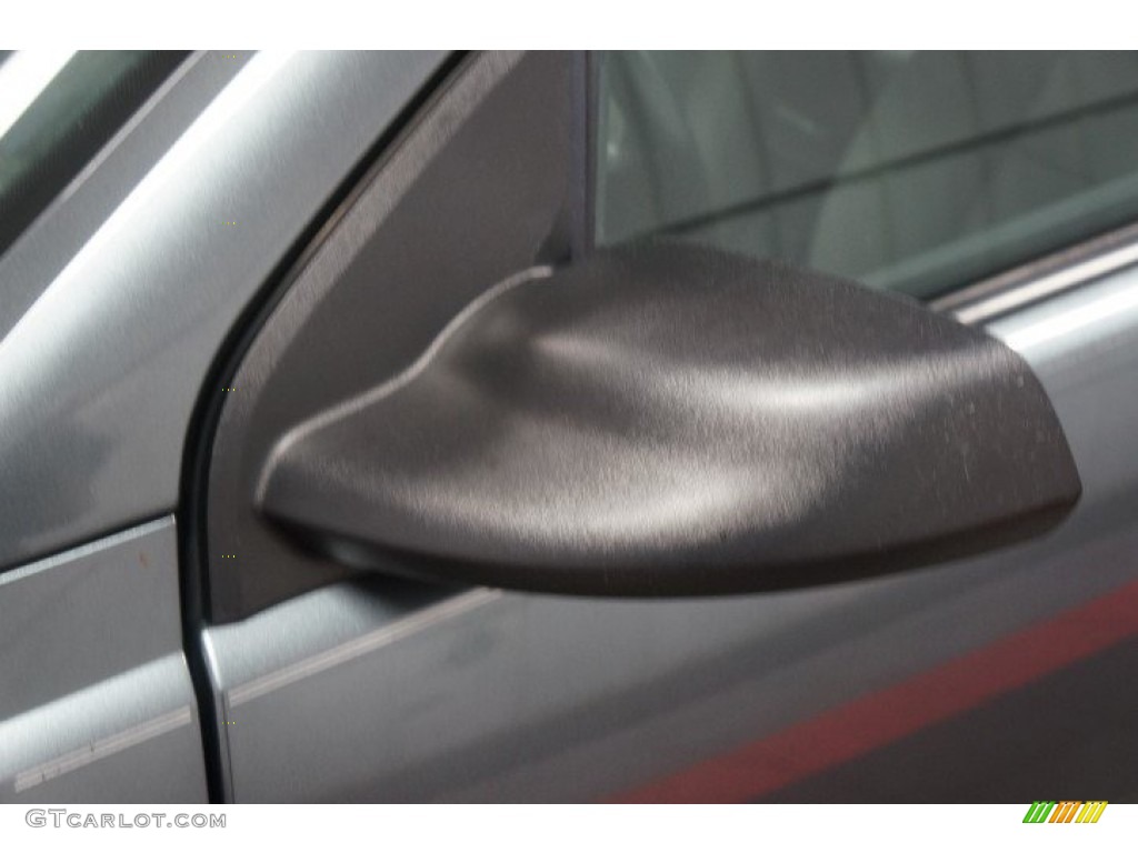 2005 ION 3 Sedan - Storm Gray / Gray photo #60