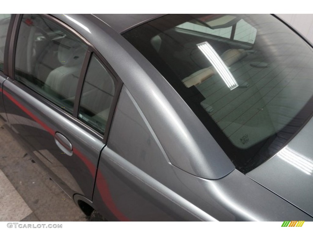 2005 ION 3 Sedan - Storm Gray / Gray photo #68