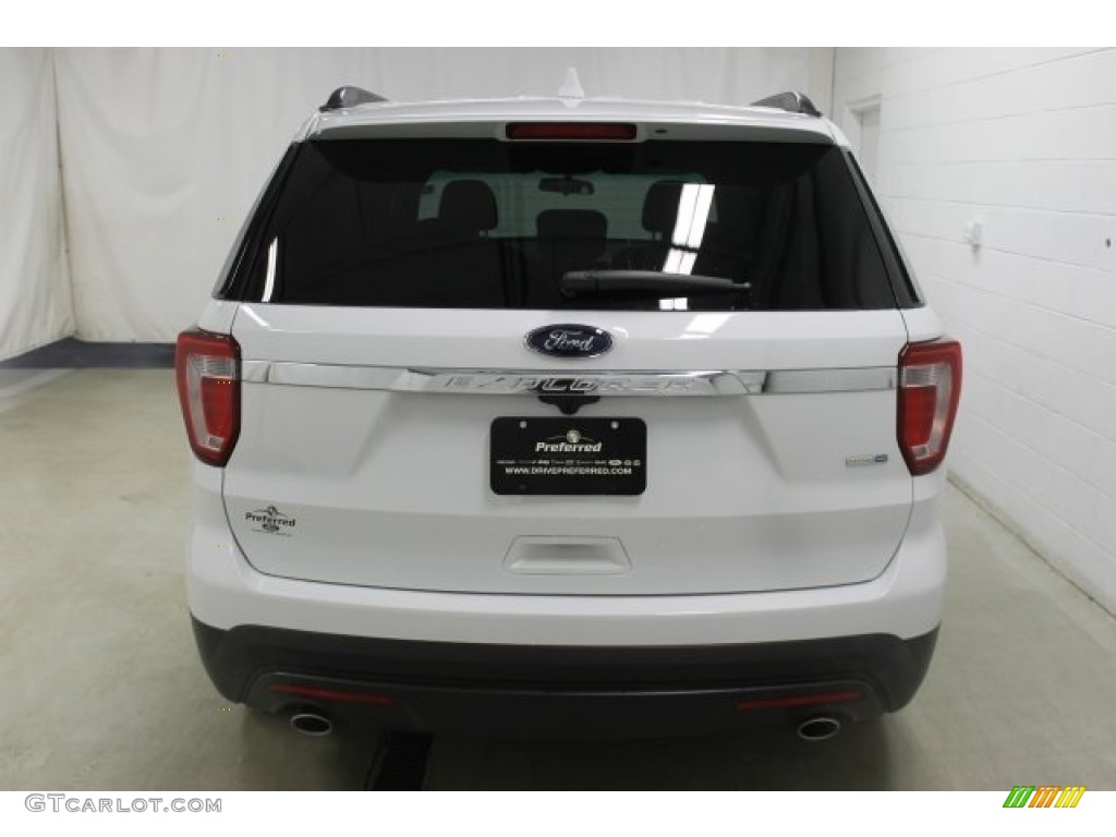 2016 Explorer 4WD - Oxford White / Medium Light Camel photo #5