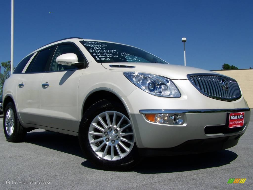 2009 Enclave CXL AWD - White Diamond Tricoat / Dark Titanium/Titanium photo #1