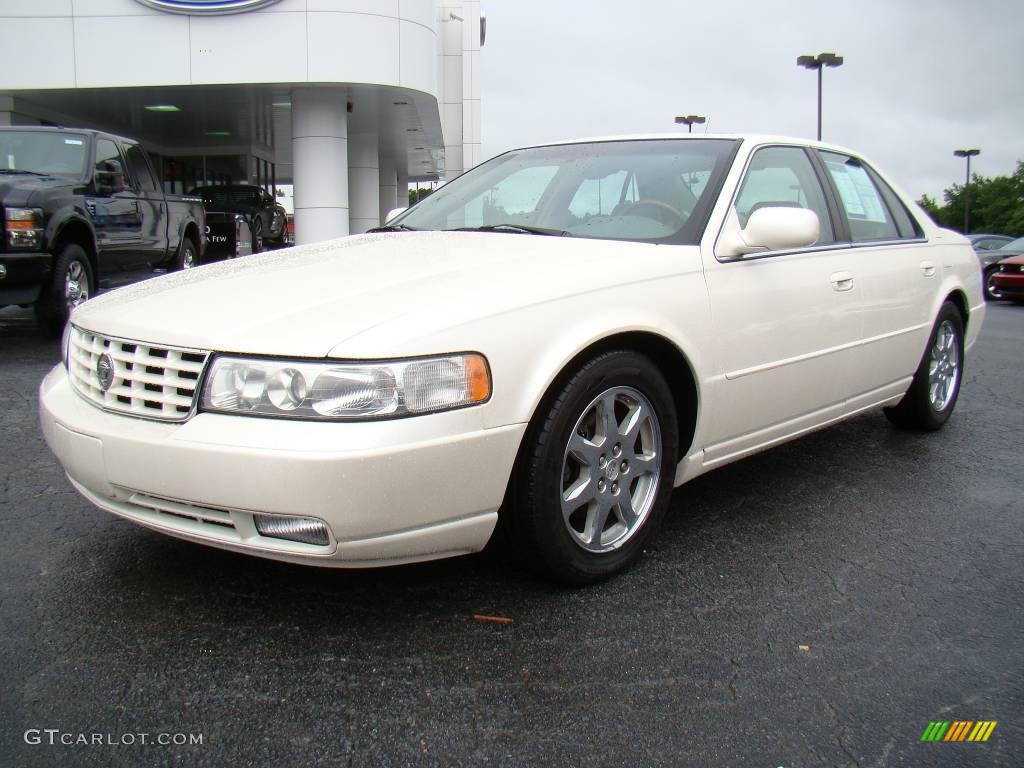 2001 Seville STS - White Diamond / Oatmeal photo #6