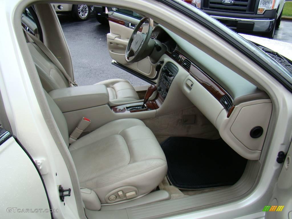 2001 Seville STS - White Diamond / Oatmeal photo #12