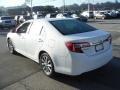 Super White - Camry XLE Photo No. 7