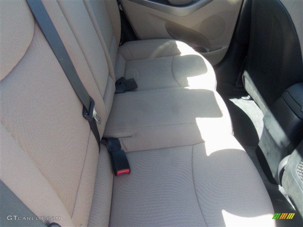 2016 Elantra Value Edition - White / Beige photo #15