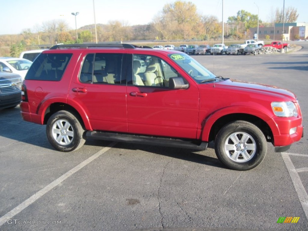 2009 Explorer XLT 4x4 - Sangria Red Metallic / Camel photo #4