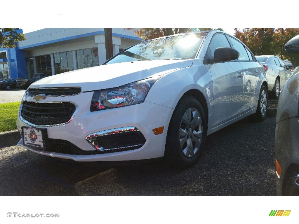 2016 Cruze Limited LS - Summit White / Jet Black/Medium Titanium photo #1