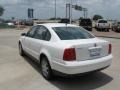 Candy White - Passat GLX V6 Sedan Photo No. 27