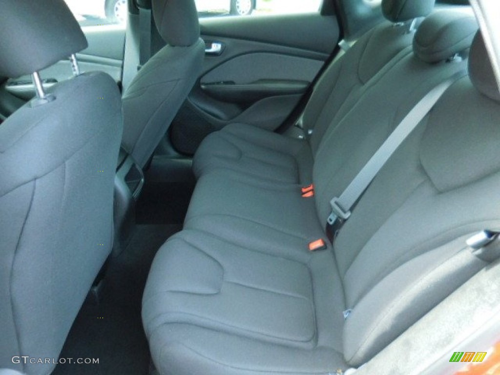 2013 Dart SE - Redline 2-Coat Pearl / Black photo #5