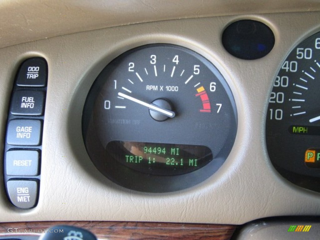 2005 LeSabre Custom - White Opal / Light Cashmere photo #15