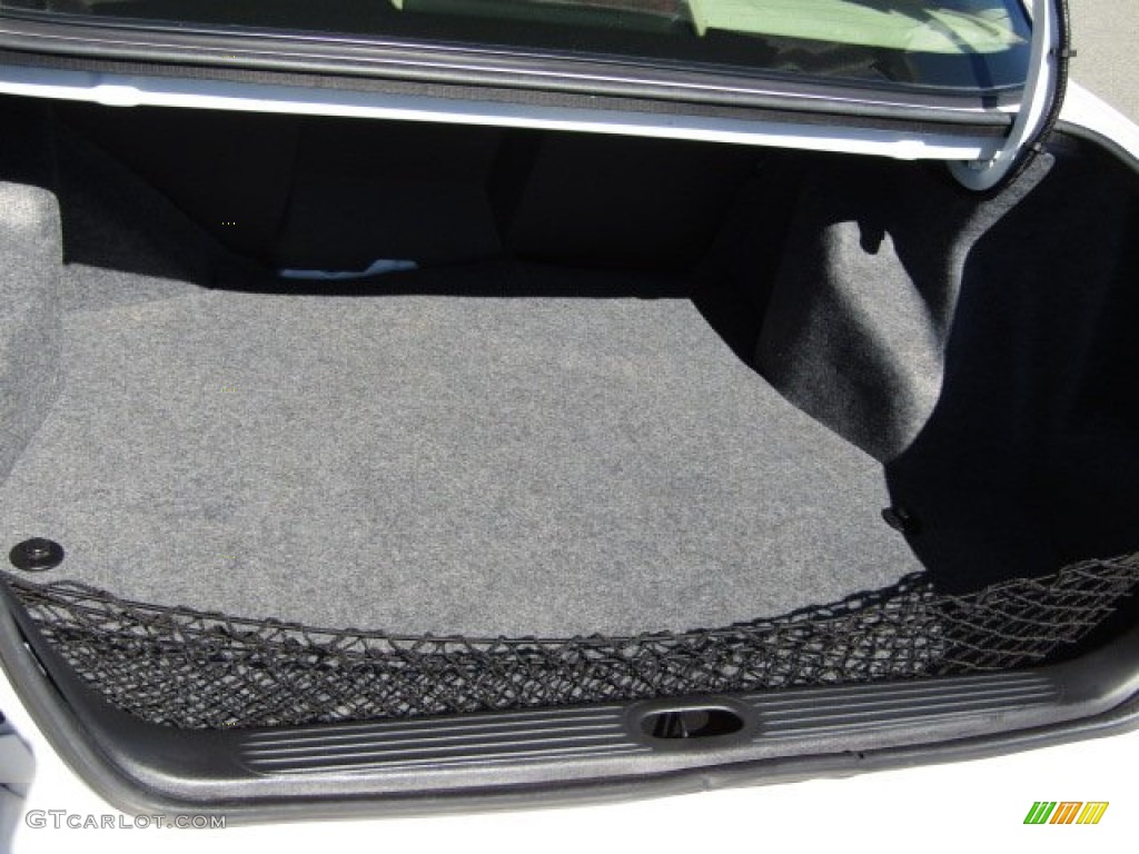 2005 LeSabre Custom - White Opal / Light Cashmere photo #17