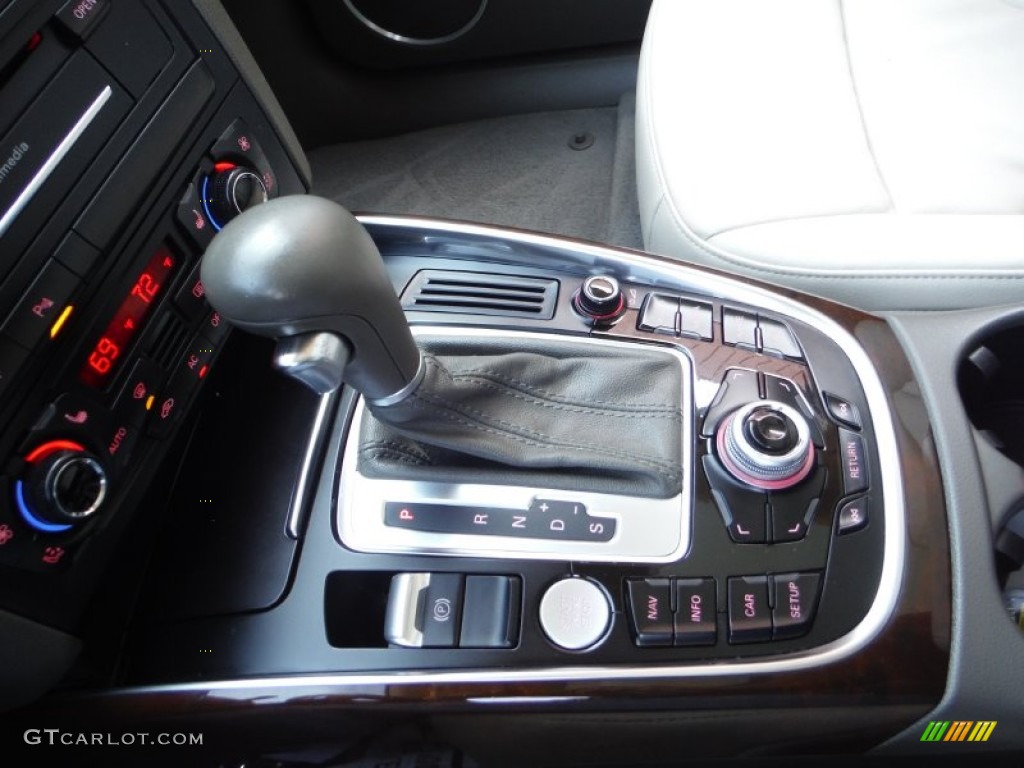 2011 Audi Q5 3.2 quattro Transmission Photos