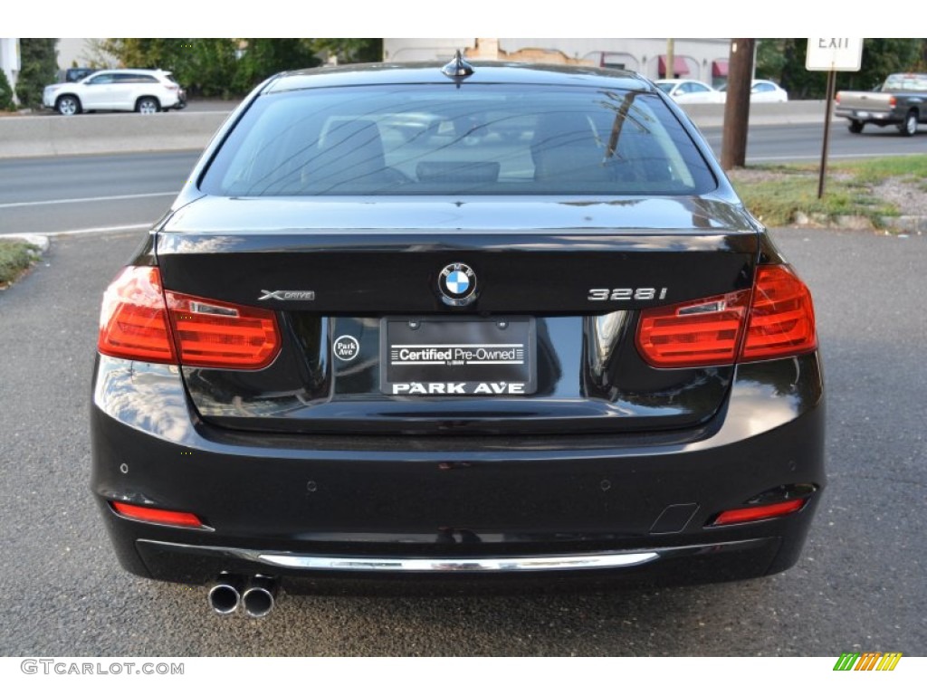 2013 3 Series 328i xDrive Sedan - Black Sapphire Metallic / Black photo #4