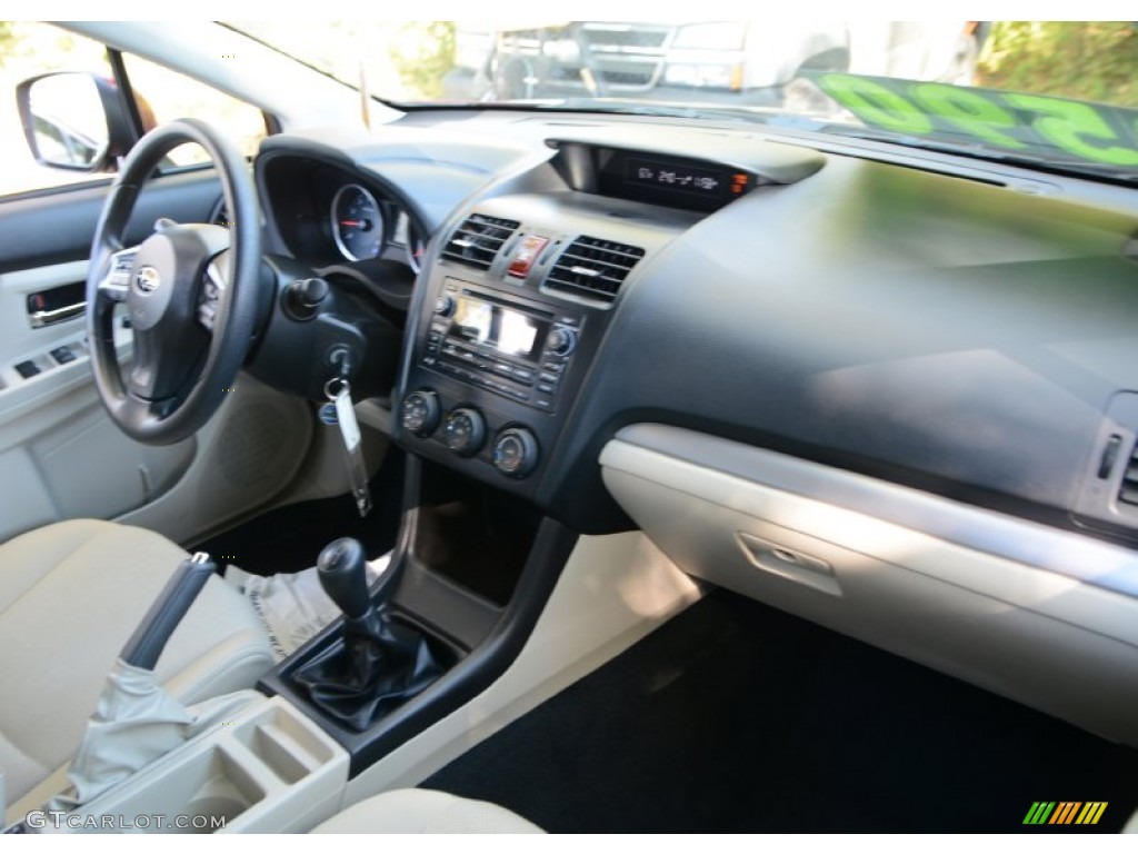 2013 XV Crosstrek 2.0 Premium - Venetian Red Pearl / Ivory photo #9
