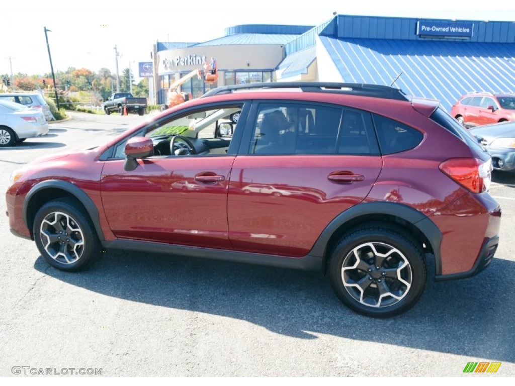 2013 XV Crosstrek 2.0 Premium - Venetian Red Pearl / Ivory photo #11