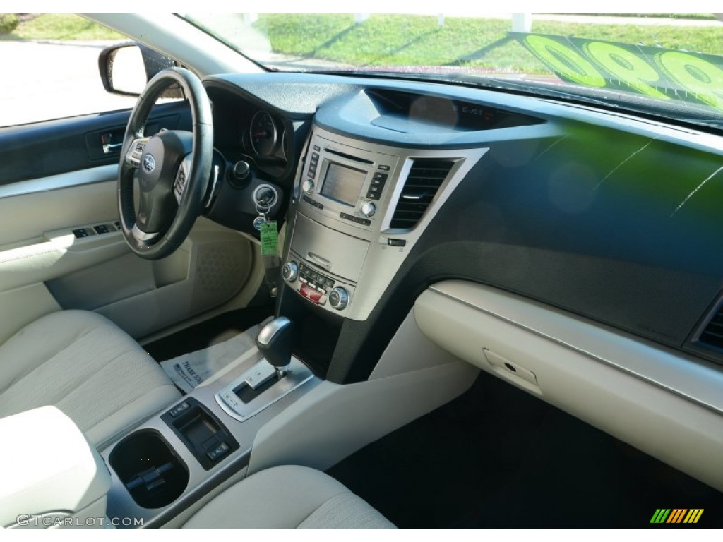 2014 Outback 2.5i Premium - Venetian Red Pearl / Ivory photo #9