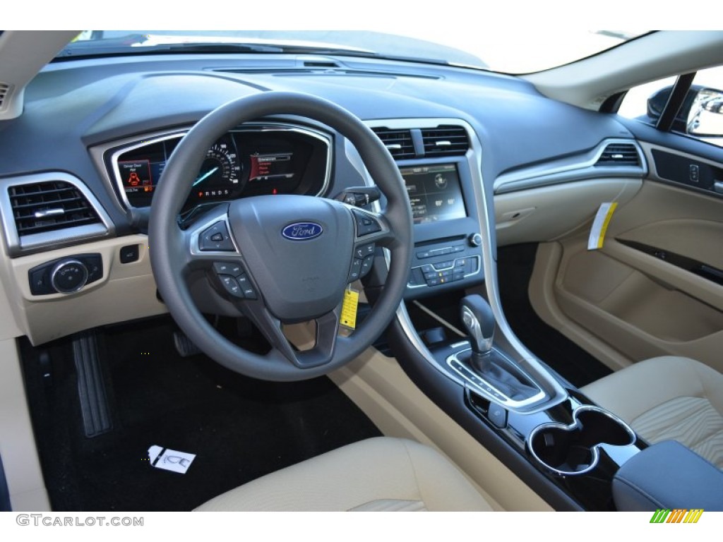 Dune Interior 2016 Ford Fusion SE Photo #107985059