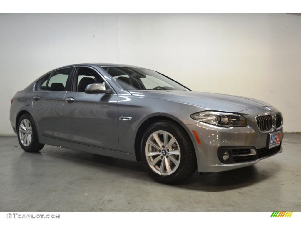 2016 5 Series 528i Sedan - Space Grey Metallic / Black photo #2