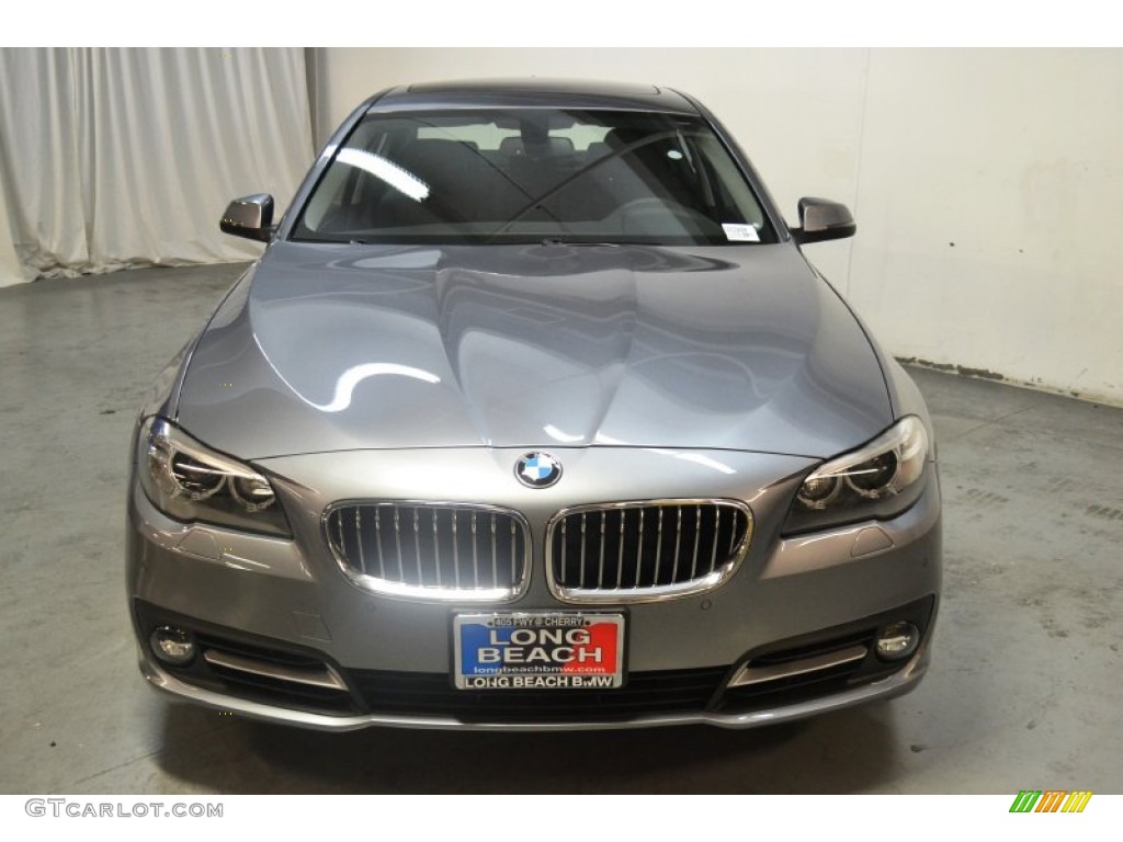 2016 5 Series 528i Sedan - Space Grey Metallic / Black photo #4