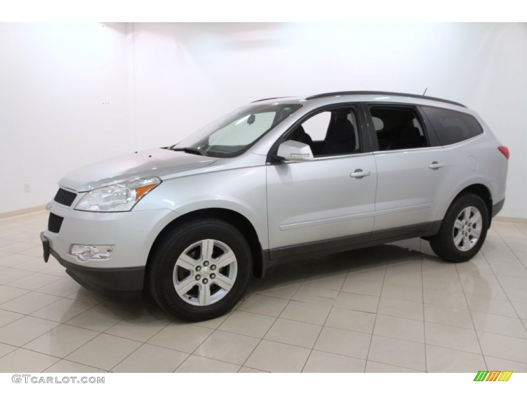2010 Traverse LT AWD - Silver Ice Metallic / Ebony photo #3