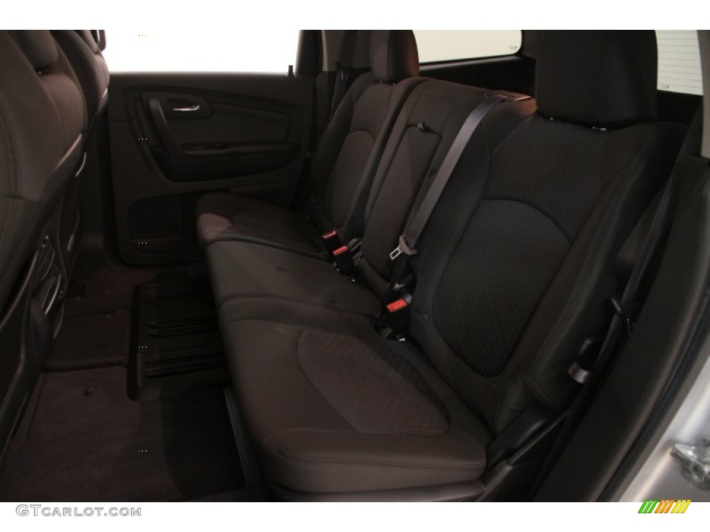 2010 Traverse LT AWD - Silver Ice Metallic / Ebony photo #11