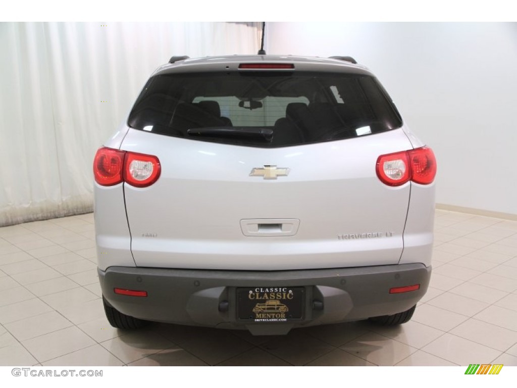 2010 Traverse LT AWD - Silver Ice Metallic / Ebony photo #12