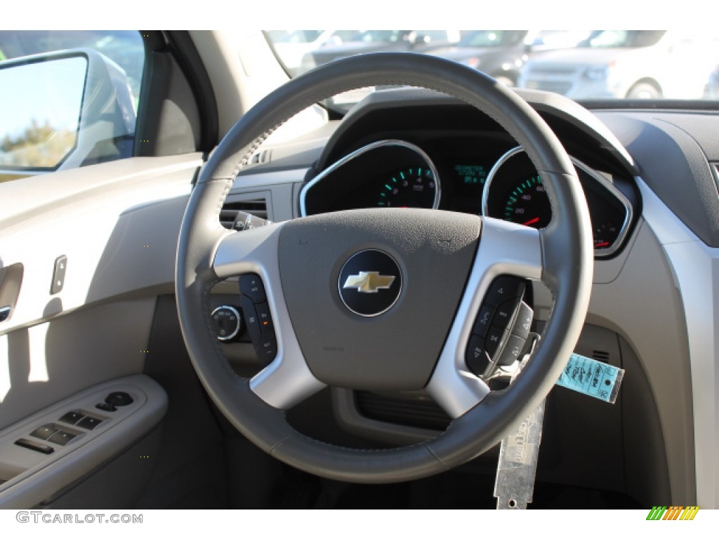 2011 Traverse LT - White / Dark Gray/Light Gray photo #11