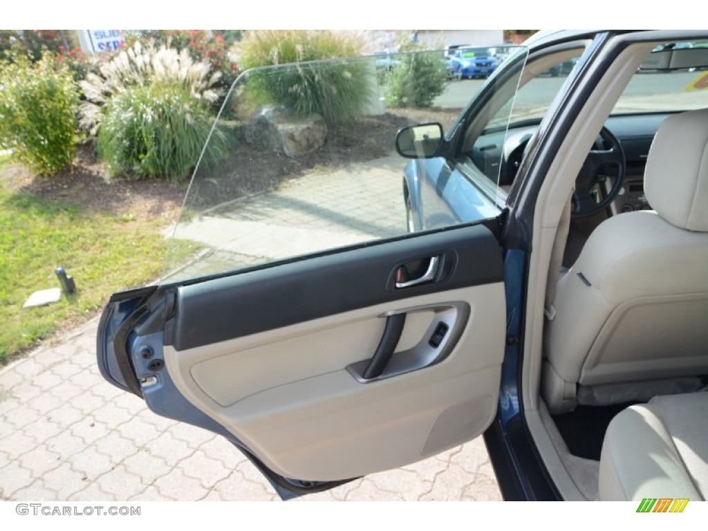 2007 Outback 2.5i Wagon - Newport Blue Pearl / Warm Ivory Tweed photo #18