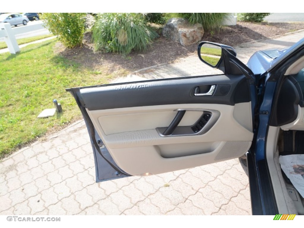 2007 Outback 2.5i Wagon - Newport Blue Pearl / Warm Ivory Tweed photo #19