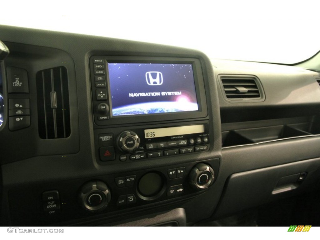 2012 Honda Ridgeline RTL Controls Photo #107993366