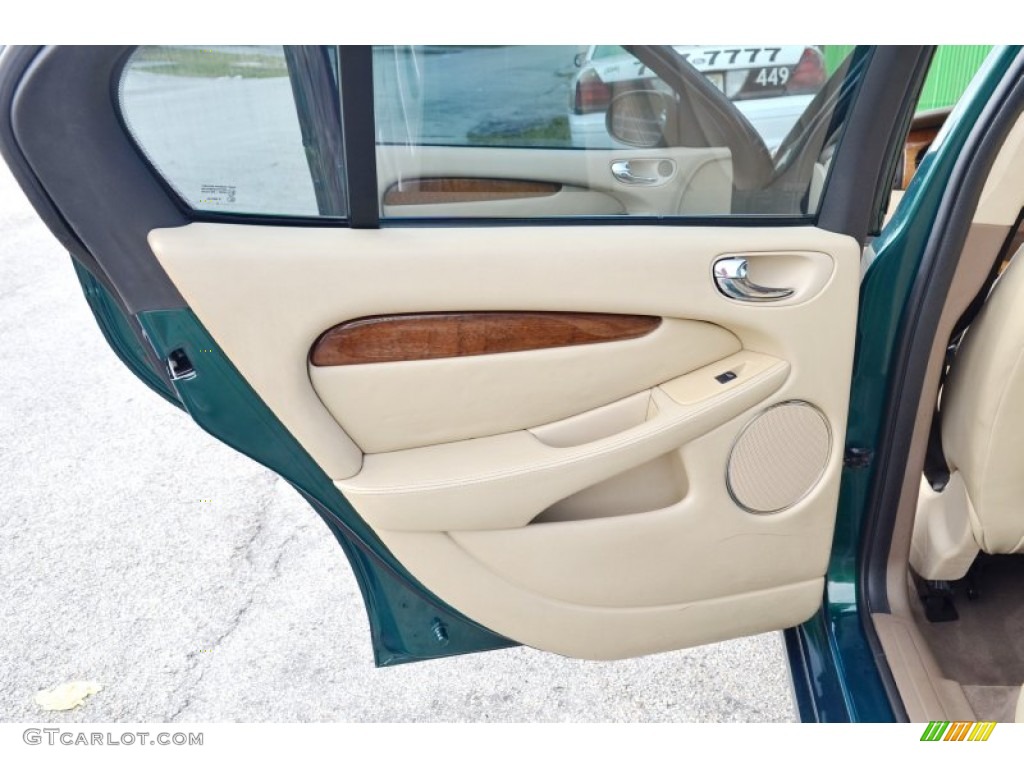 2006 Jaguar X-Type 3.0 Champagne Door Panel Photo #107998733