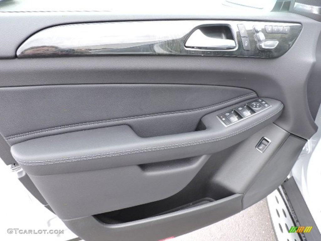 2016 Mercedes-Benz GLE 350 4Matic Door Panel Photos