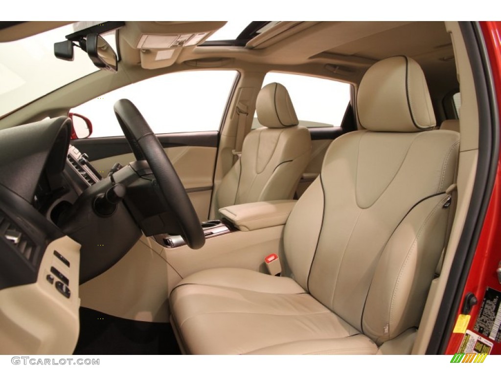 2013 Toyota Venza Limited AWD Front Seat Photos
