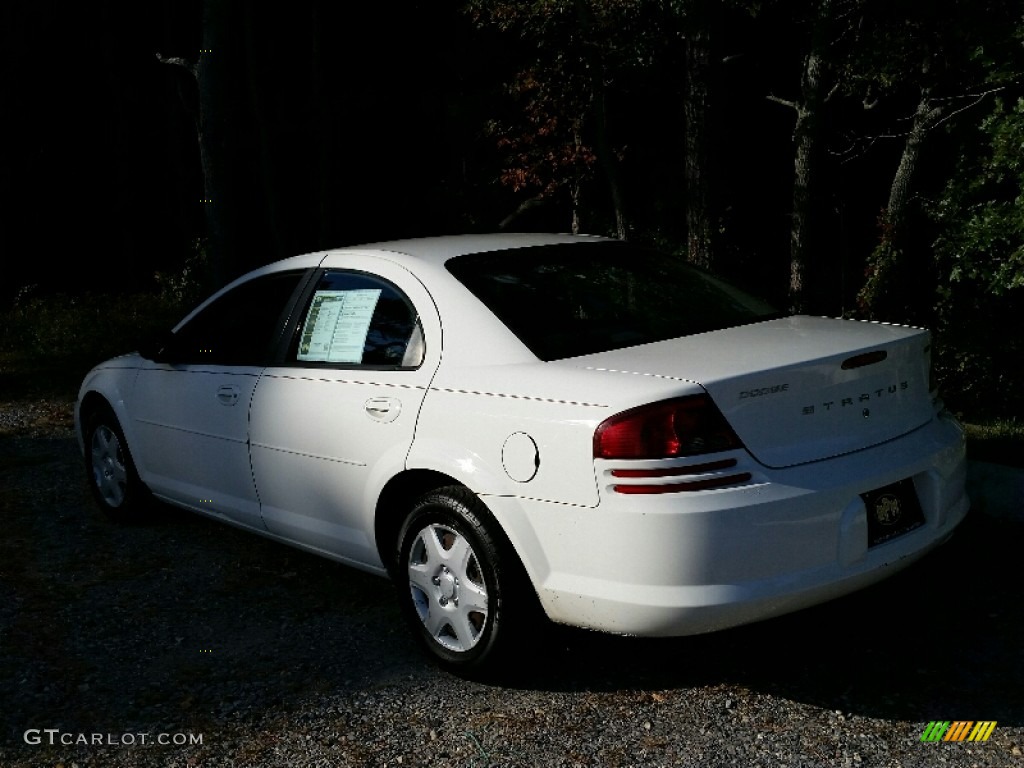 2005 Stratus SXT Sedan - Stone White / Dark Slate Gray photo #6