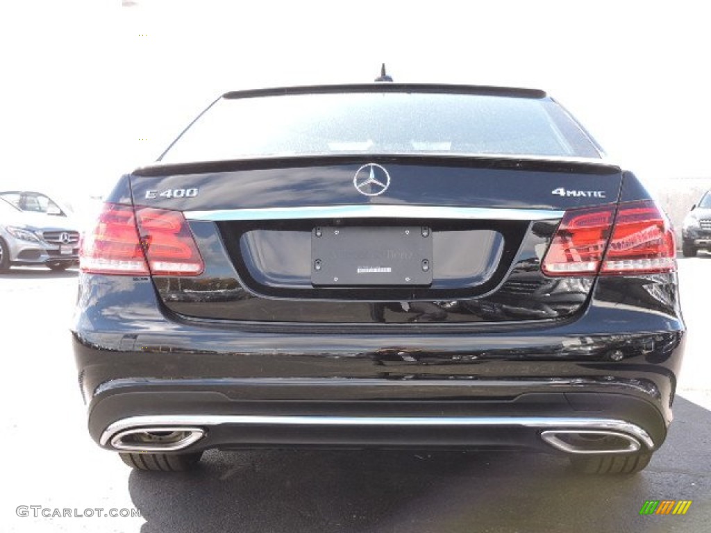 2016 E 400 4Matic Sedan - Obsidian Black Metallic / Black photo #3