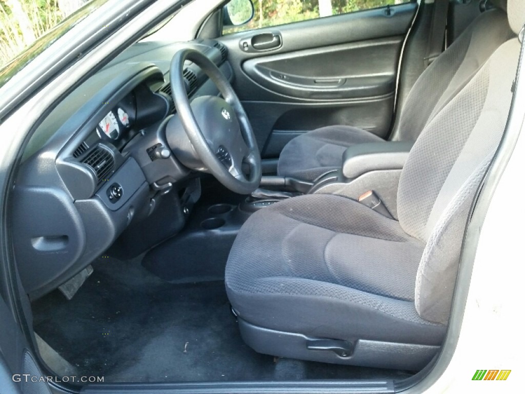 2005 Stratus SXT Sedan - Stone White / Dark Slate Gray photo #16