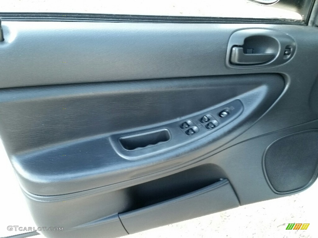 2005 Stratus SXT Sedan - Stone White / Dark Slate Gray photo #21