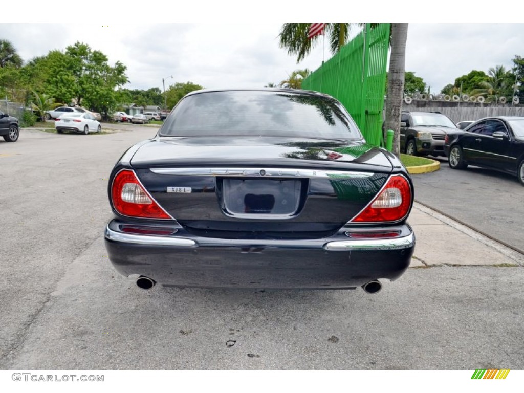 2005 XJ XJ8 L - Ebony / Champagne photo #10