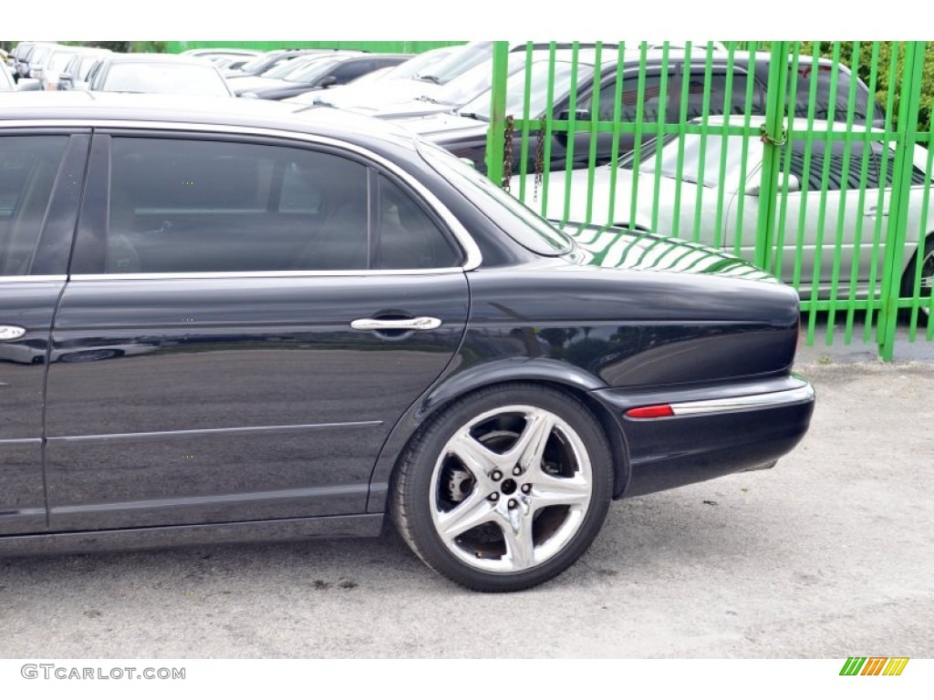 2005 XJ XJ8 L - Ebony / Champagne photo #12