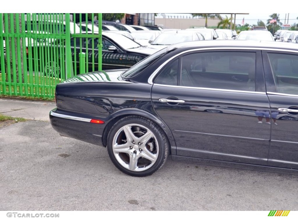 2005 XJ XJ8 L - Ebony / Champagne photo #29