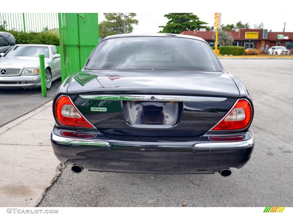 2005 XJ XJ8 L - Ebony / Champagne photo #32