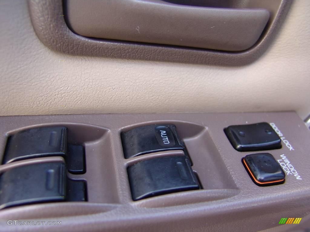 1996 Land Cruiser  - Dark Emerald Pearl Metallic / Beige photo #25