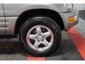2000 Toyota RAV4 4WD Wheel and Tire Photo