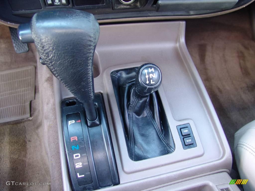 1996 Land Cruiser  - Dark Emerald Pearl Metallic / Beige photo #27