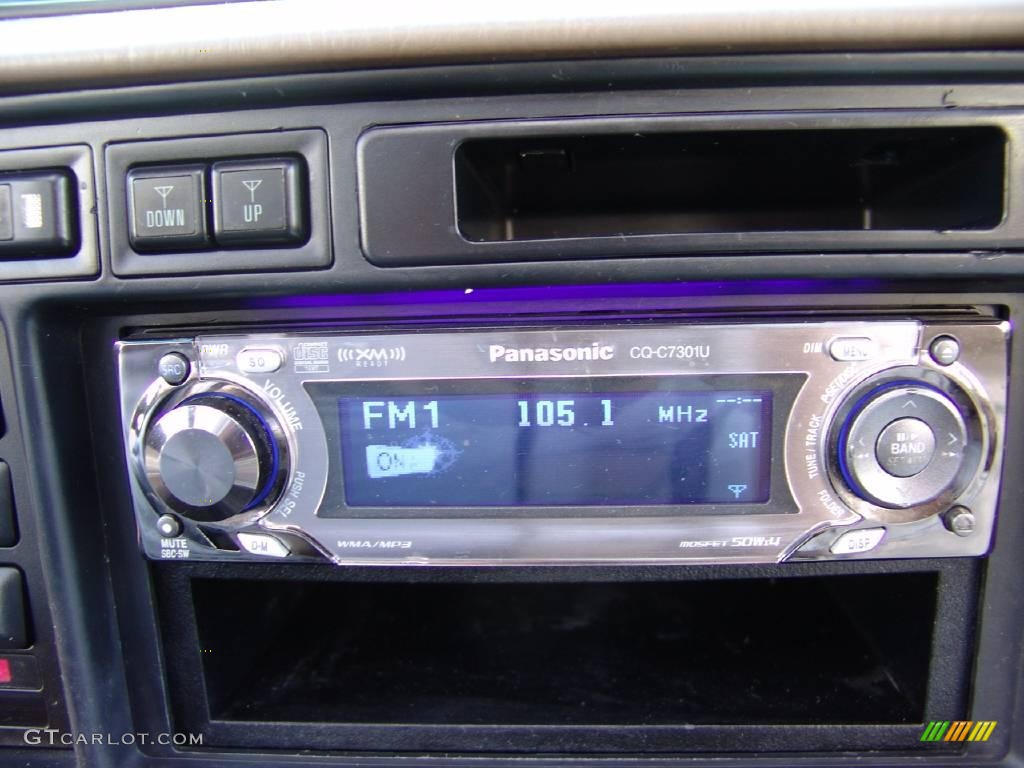 1996 Land Cruiser  - Dark Emerald Pearl Metallic / Beige photo #29