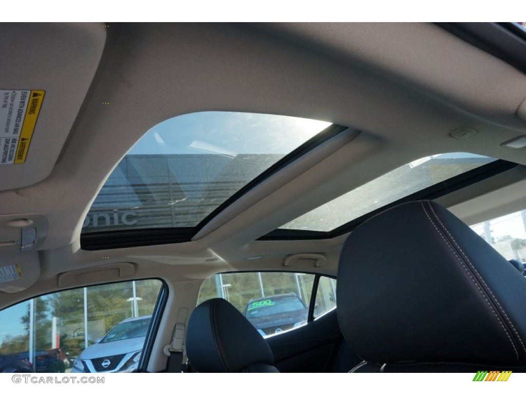 2016 Maxima SL - Forged Bronze / Charcoal photo #11