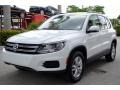 Pure White - Tiguan S Photo No. 5