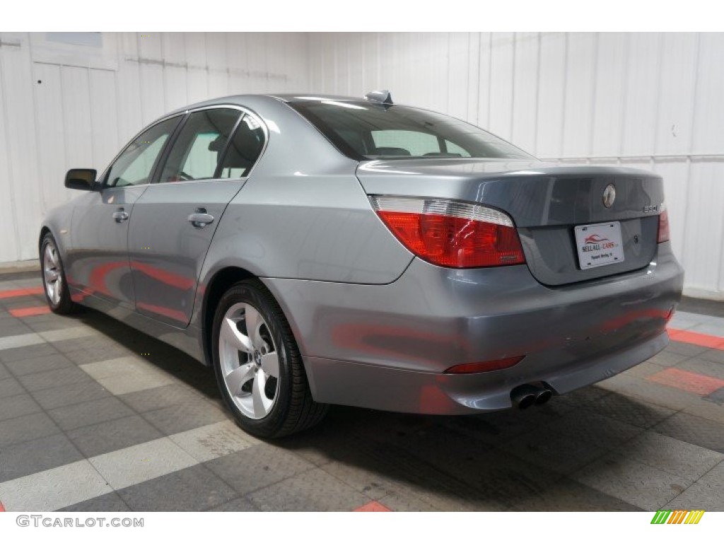 2004 5 Series 530i Sedan - Amethyst Grey Metallic / Grey photo #10