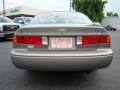 2000 Cashmere Beige Metallic Toyota Camry LE  photo #4